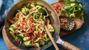 Pad see ew Thai stir fried noodles